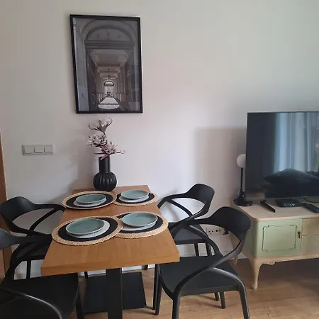 Fuzja House *
